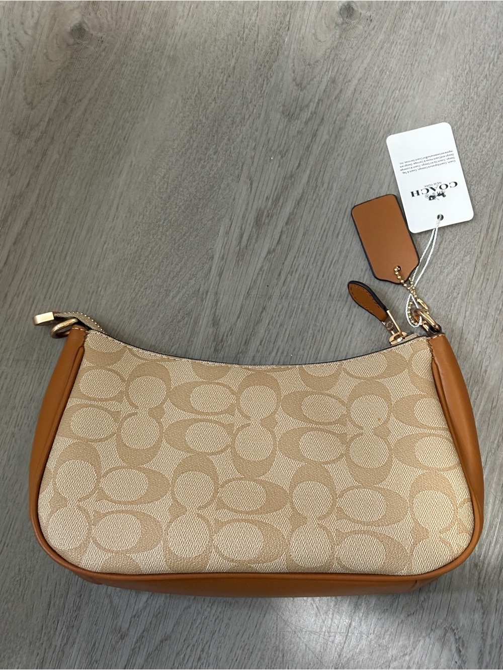 Coach Bag - Picture 2 of 5
